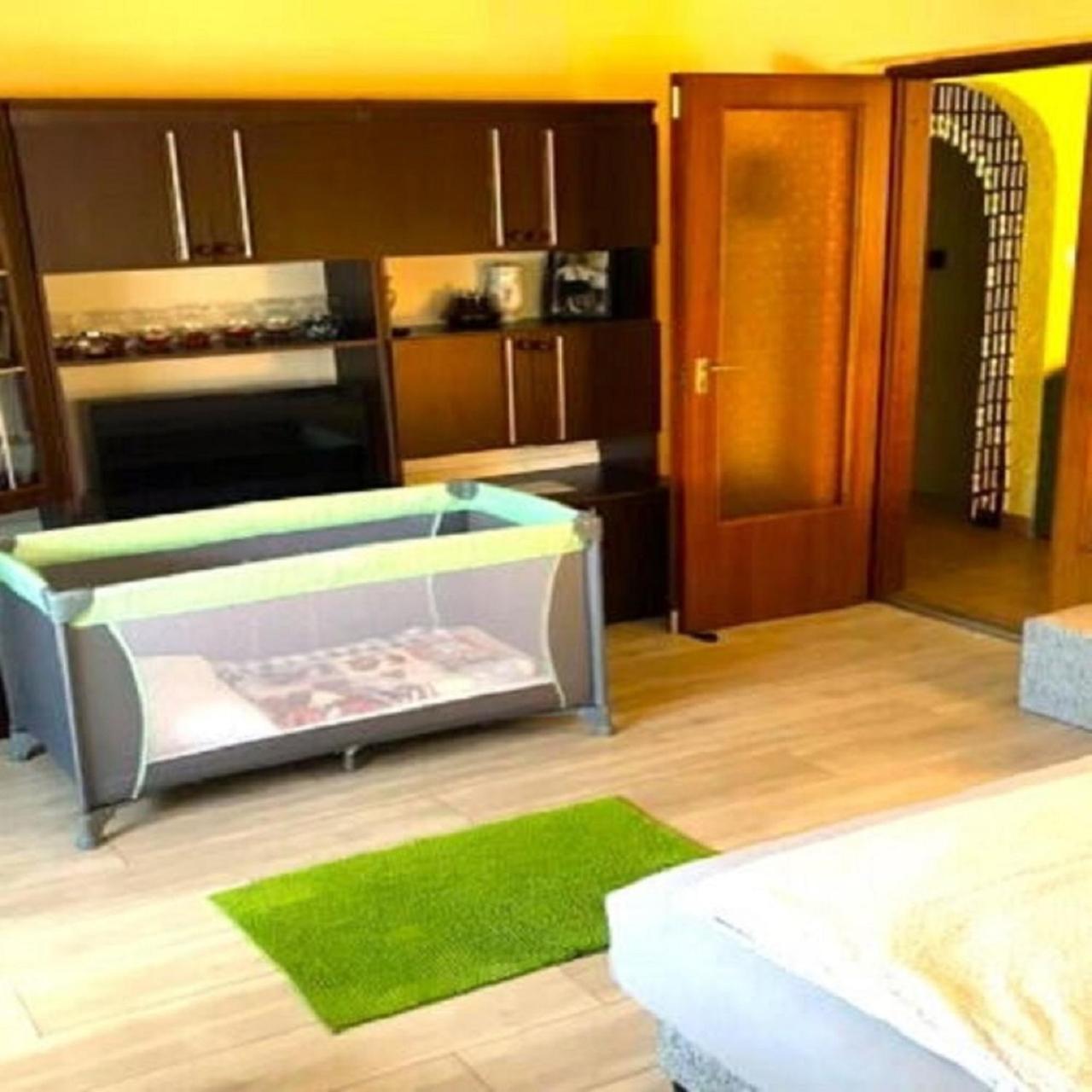 Apartmán Sziszi Nyaralohaz Balatonszarszo Exteriér fotografie